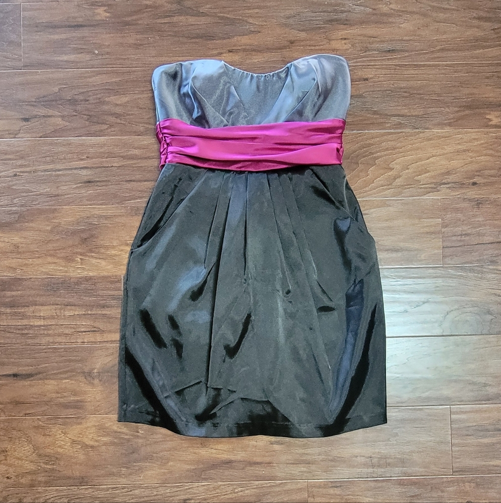 Boutique Strapless Mini Dress Dressy Size 3